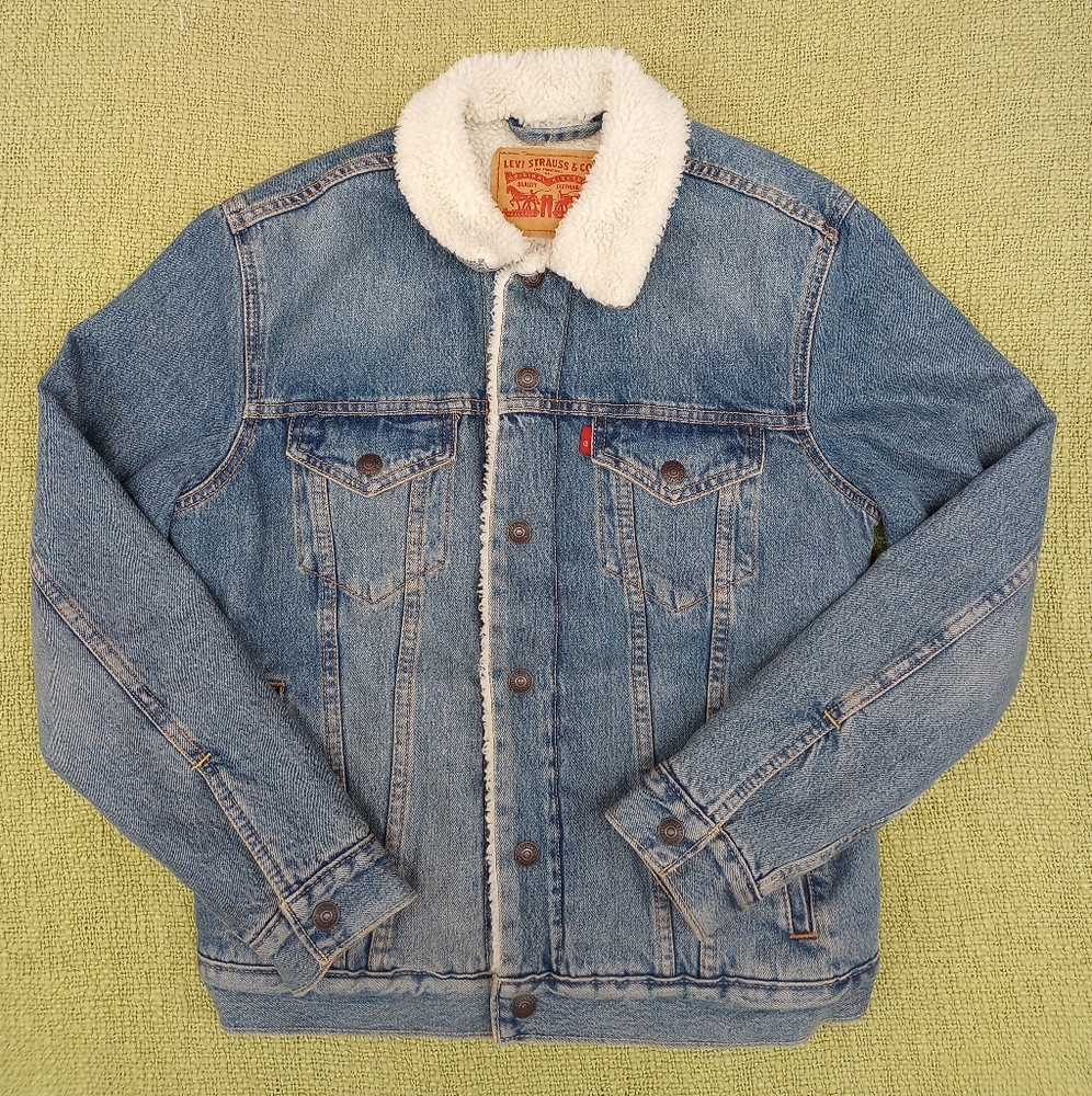 Levis denim Sherpa Jacket Nwot Size Small Women's